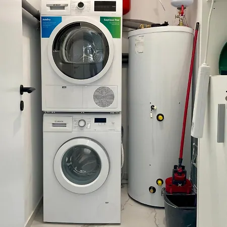 Klimatizovany Apartmanovy Dom S Virivkou, 10a סנץ