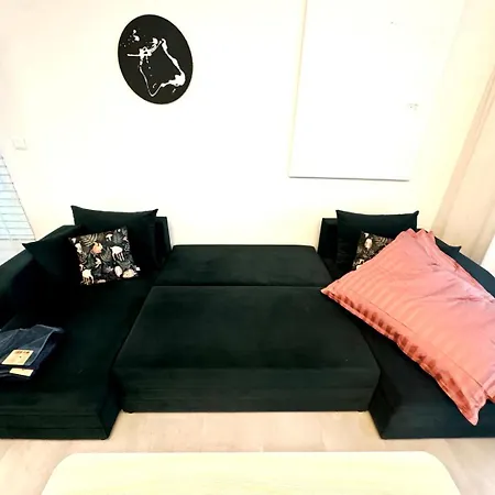 Klimatizovany Apartmanovy Dom S Virivkou, 10a בית נופש *