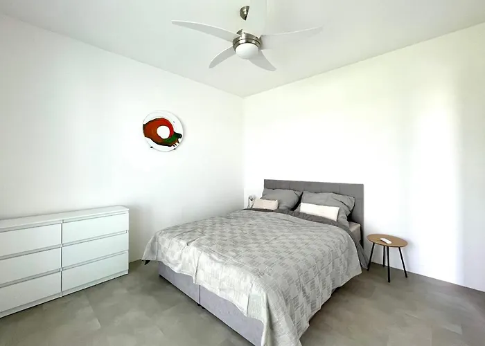 Klimatizovany Apartmanovy Dom S Virivkou, 10a * 塞内奇