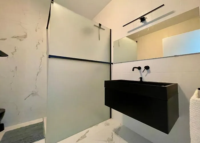 Klimatizovany Apartmanovy Dom S Virivkou, 10a * 塞内奇