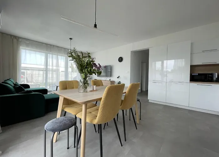 Klimatizovany Apartmanovy Dom S Virivkou, 10a * 塞内奇