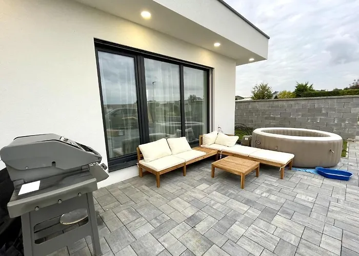 Klimatizovany Apartmanovy Dom S Virivkou, 10a * 塞内奇